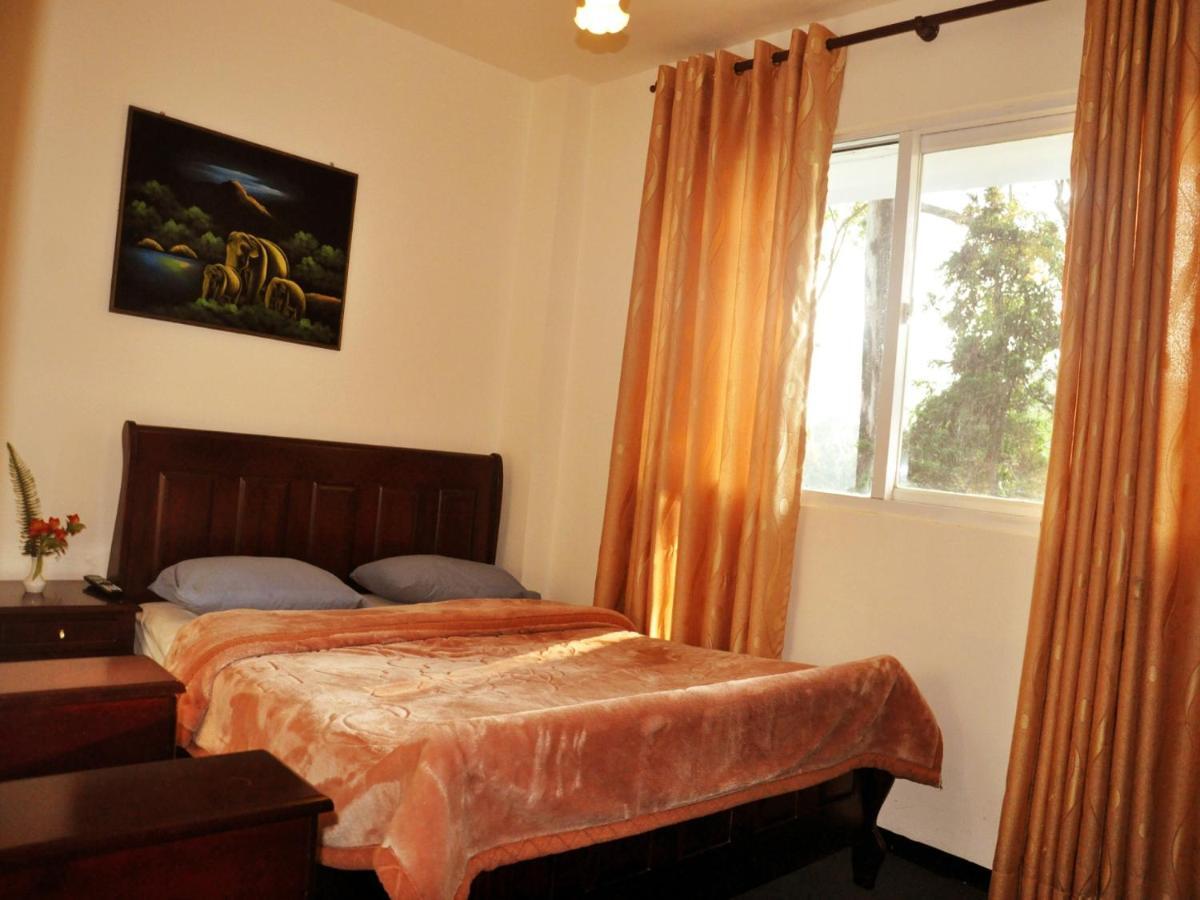 נוארה אליה New Tour Inn חדר תמונה